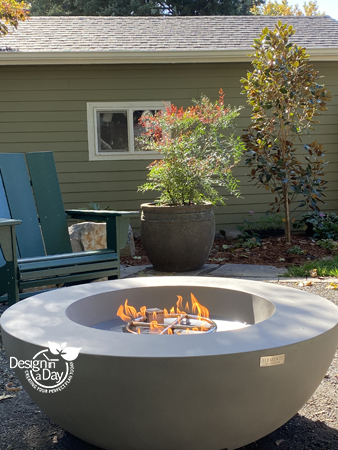 Modern Style Gas Fire Pit Table is perfect for downsized baby boomer back yard